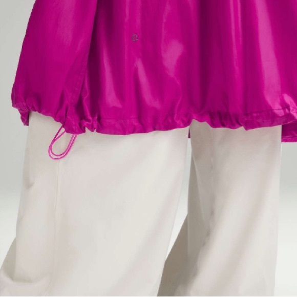 Lululemon Reversible Drape-Sleeve Long Jacket
Sonic Pink / Wild Berry - Picture 3 of 7